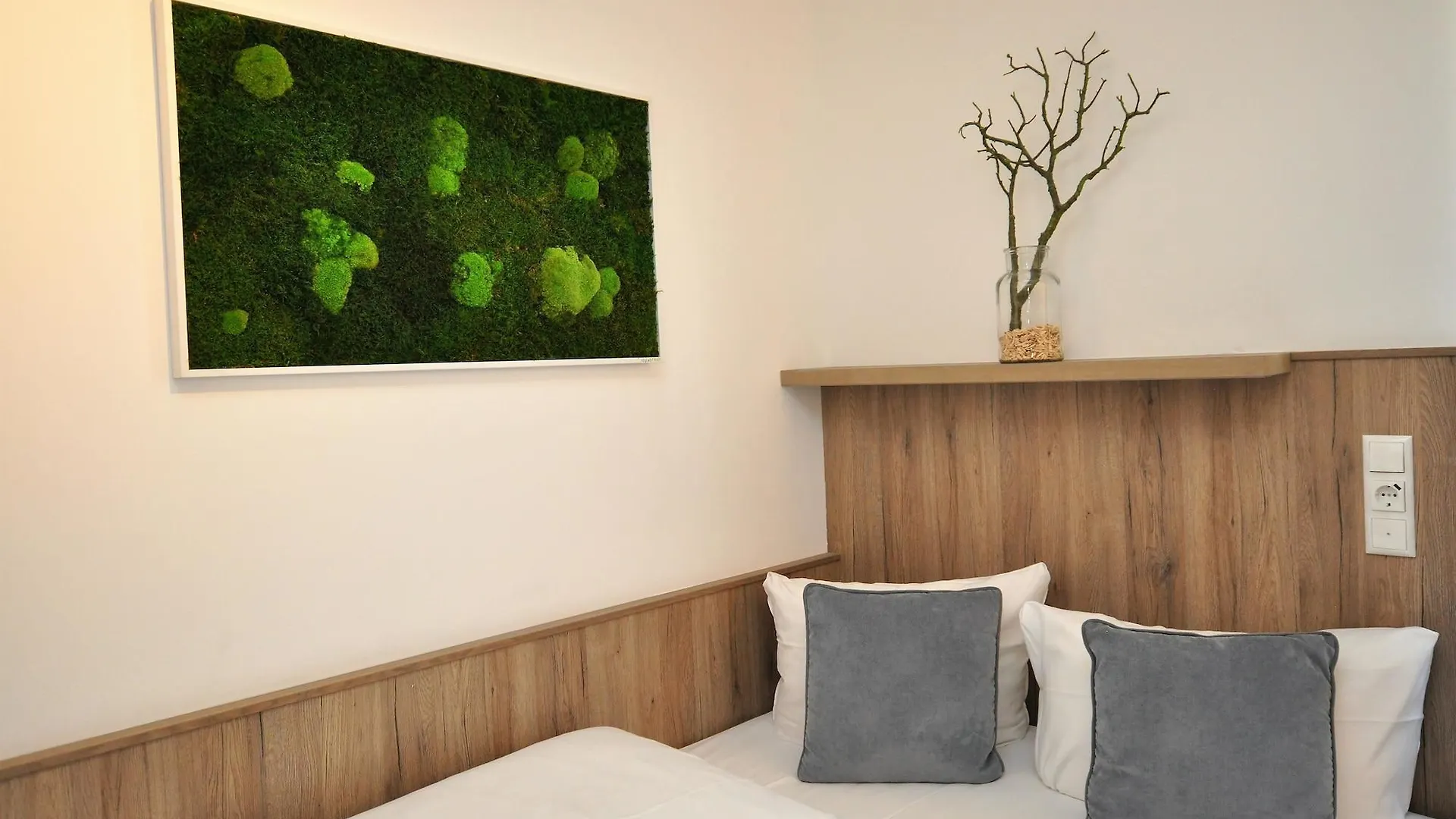 Hotel Perlach Allee By Blattl Munich