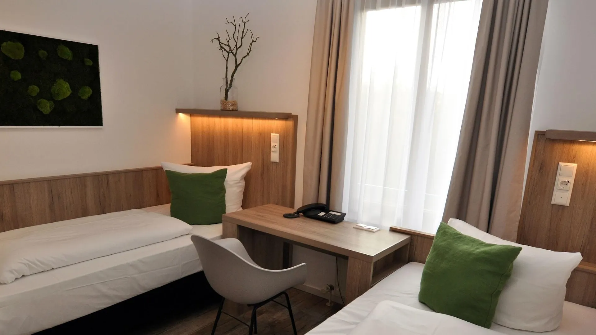 Hotel Perlach Allee By Blattl Munich