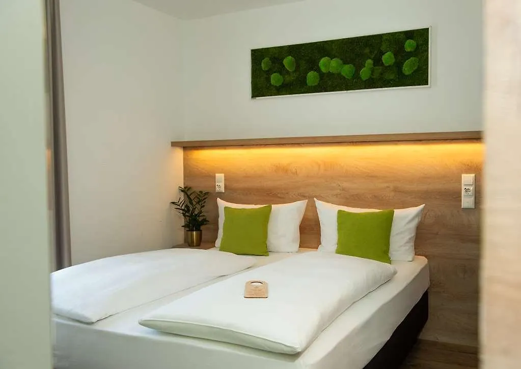 Hotel Perlach Allee By Blattl Мюнхен